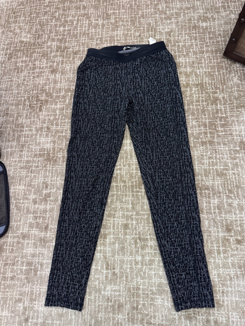 Rachel Roy black leggings- small